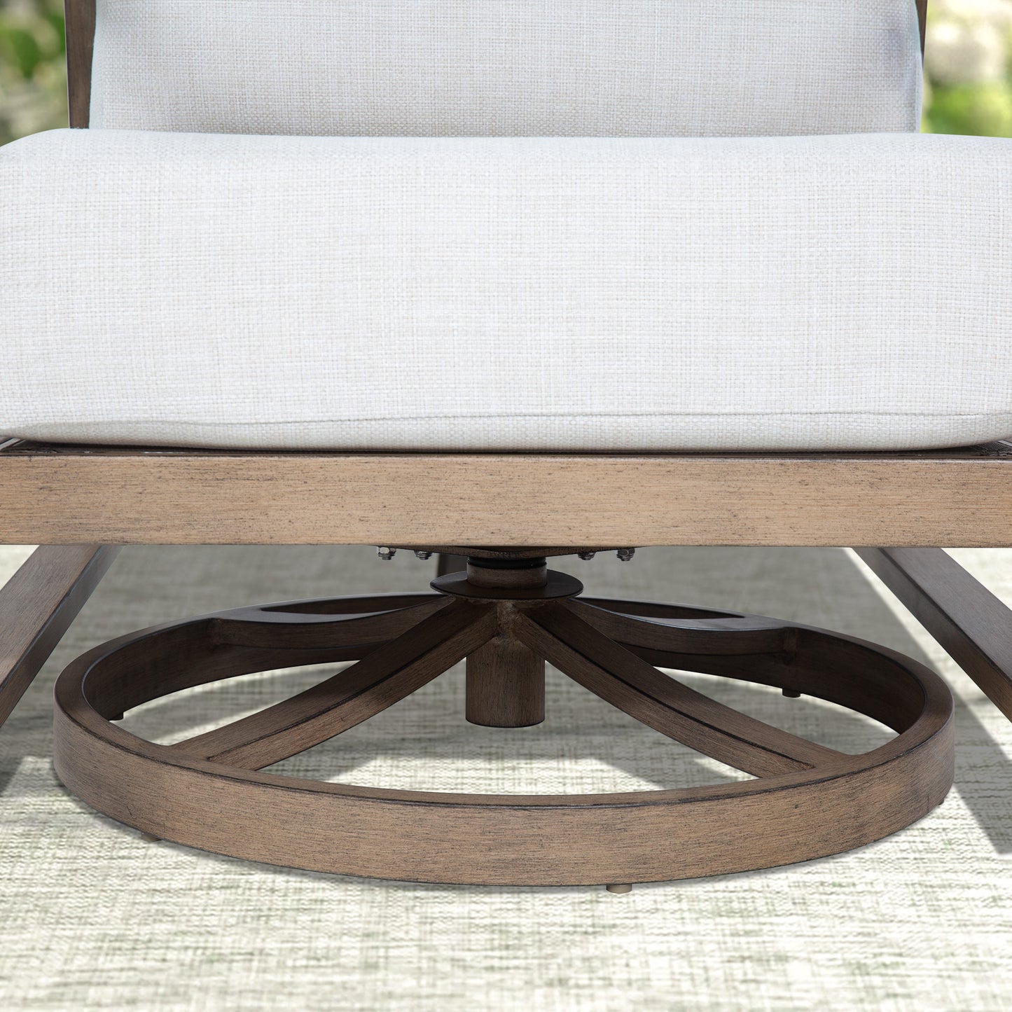 Hamarto 2 Pieces Aluminum Patio Swivel Club Chairs With Olefin Cushions