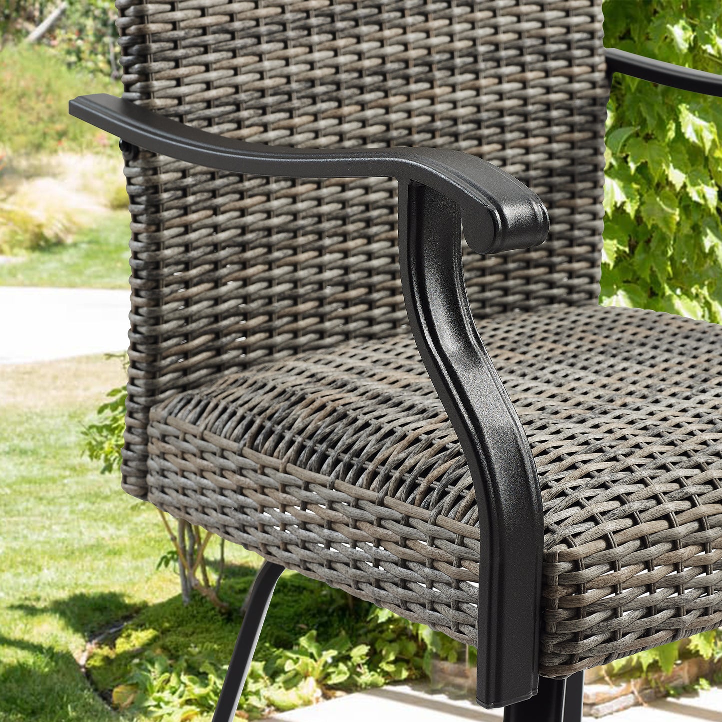 Set of 2 Outdoor Bar Stools Wicker Patio Counter Height Bar Stool Chairs Padded with Quick Dry Foam