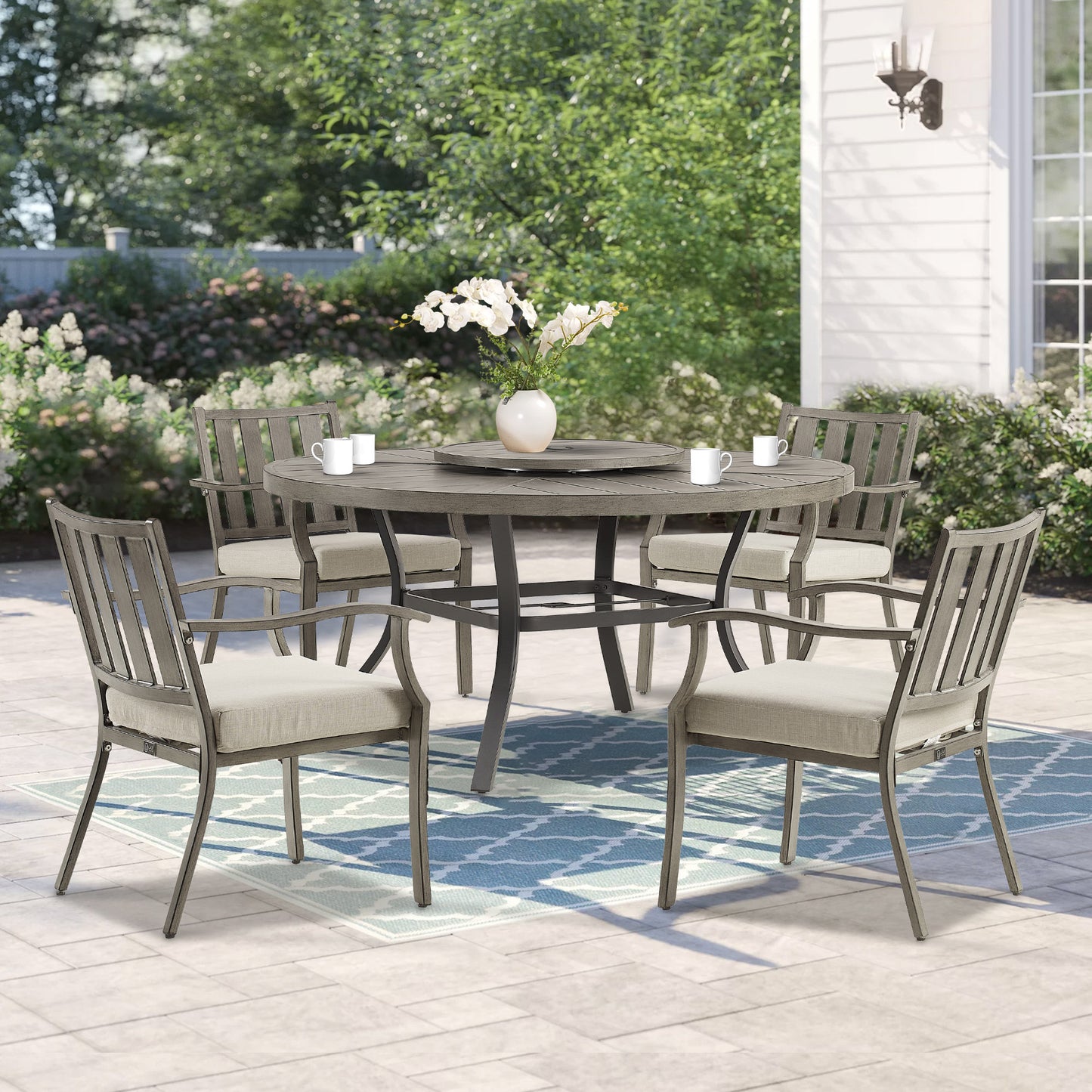 Peakhome Furnishings 4-Person Patio Round Dining Set