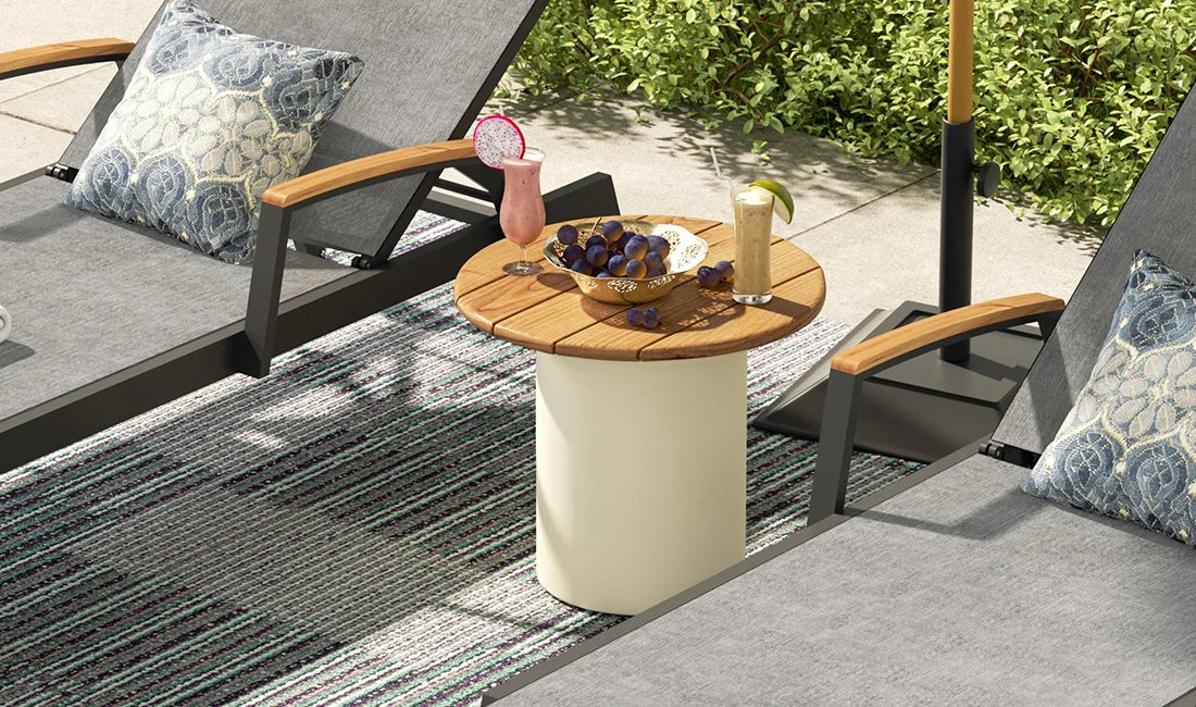 Outdoor Coffee Table vs Side Table