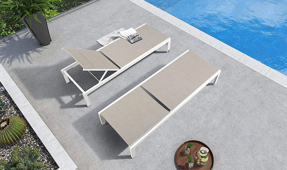 Poolside Furniture Mold Prevention