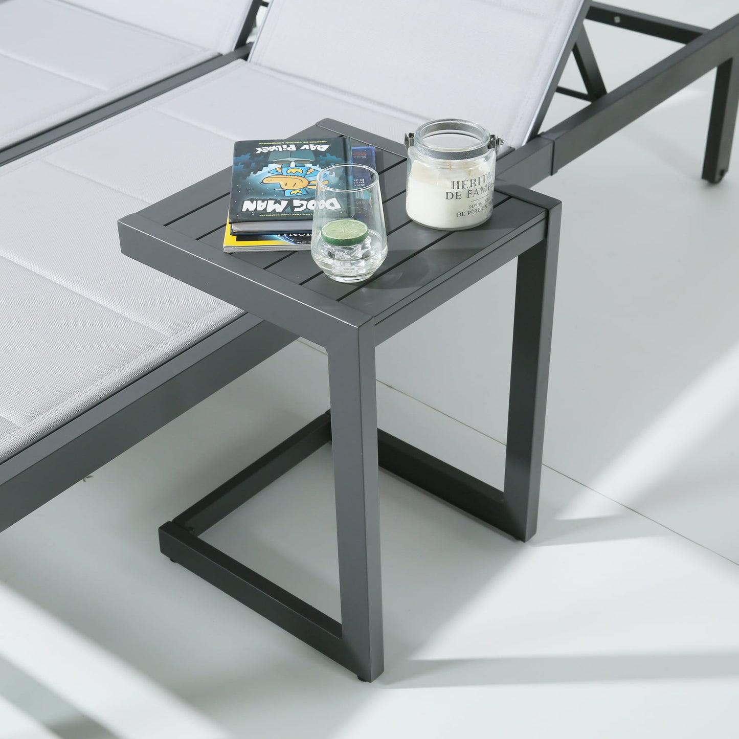 Patio Aluminum Side Table Outdoor Indoor C Shaped End Table, Light Grey