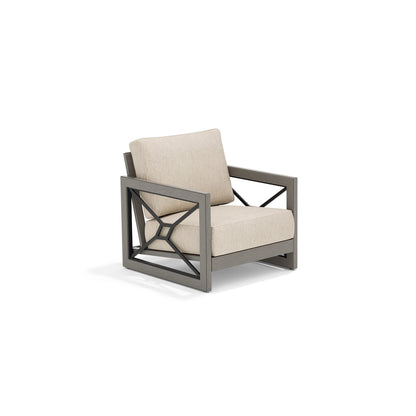 Chair with beige cushion 