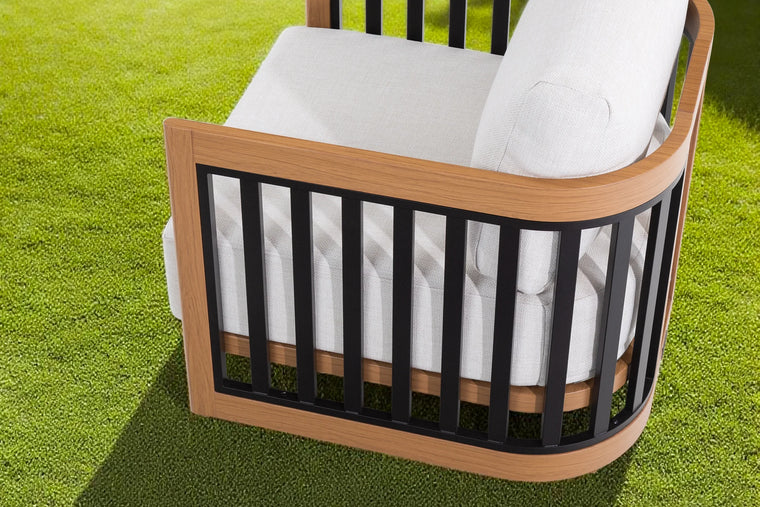 Semixcircular Backrest Design