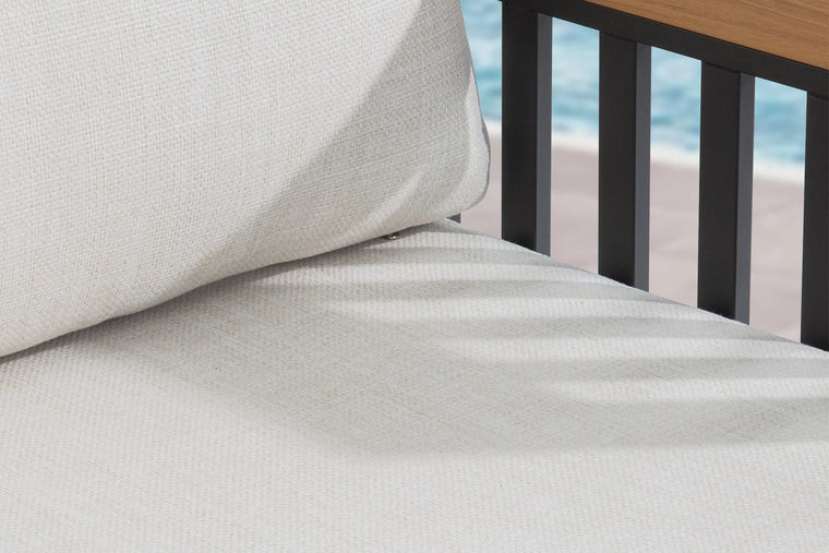 100% Premium Olefin Fabric