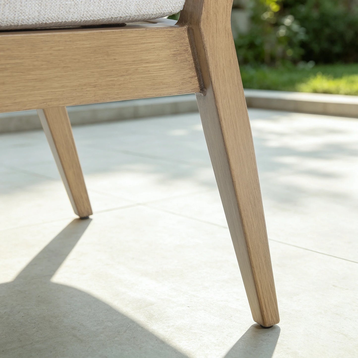 Alcudia Aluminum Patio Dining Chairs Set of 2 with Hand-Brushed Oak Finish
