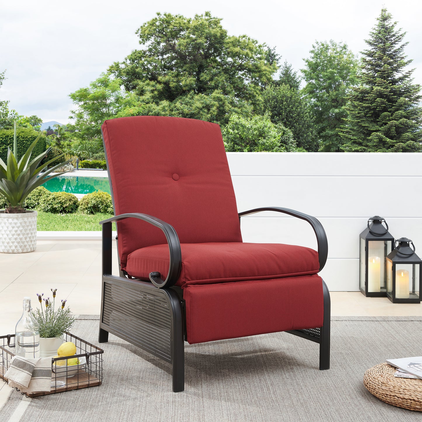 Patio Recliner Chair Automatic Adjustable Back Outdoor Lounge Recliner Chair with 100% Olefin Cushion (Red)